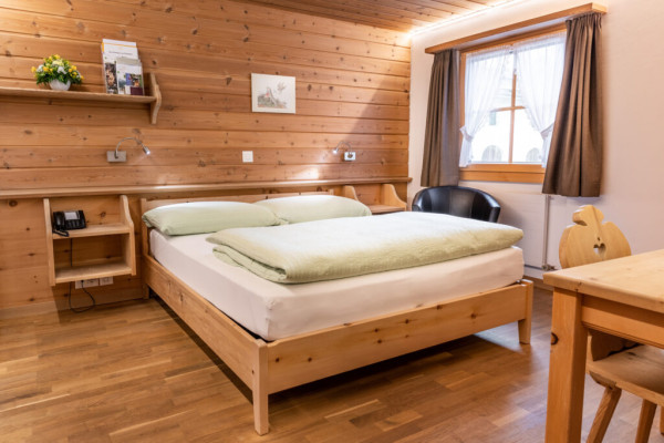 Zi 4 Basic 1024x682 v2