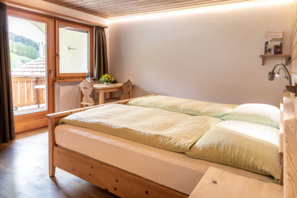 Zi 5 Standard Balkon 1024x682